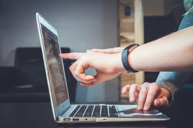 Commerce & Services: customer data is an asset, but you still need to be able to prove it