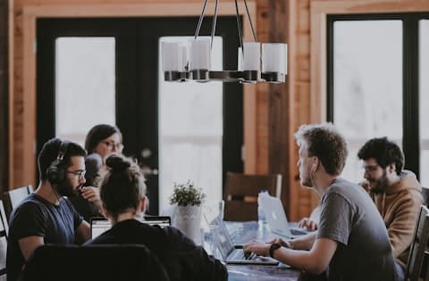 Pre-investment due diligence (PE / VC / FO)